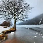 Au Coeur Des Lacs - D'hotes &