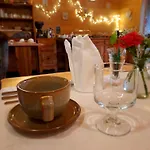 Au Coeur Des Lacs - D'hotes 住宿加早餐酒店