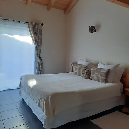 Au Coeur Des Lacs - D'hotes & B&B 제라르메르