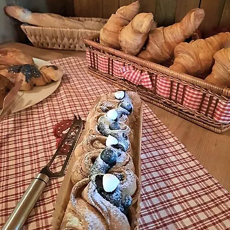 Au Coeur Des Lacs - D'hotes & 4* Gérardmer