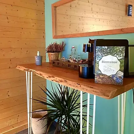 Au Coeur Des Lacs - D'hotes & Bed & Breakfast