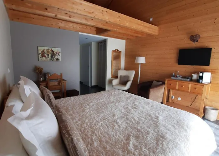 Au Coeur Des Lacs - D'hotes Bed & Breakfast